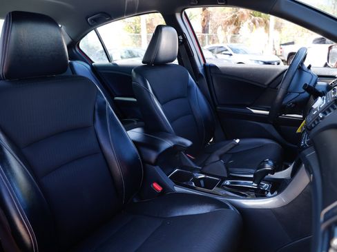 Used 2016 Honda Accord Sport image 20