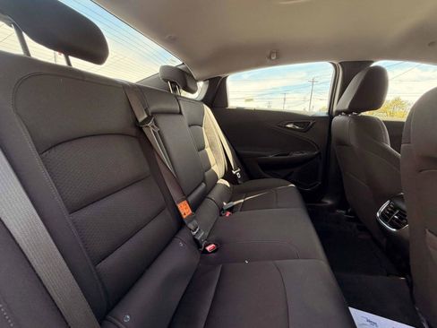 Used 2023 Chevrolet Malibu LT image 23