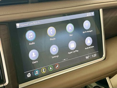 Used 2021 GMC Yukon XL Denali w/ Denali Premium Package AWD/4WD image 15