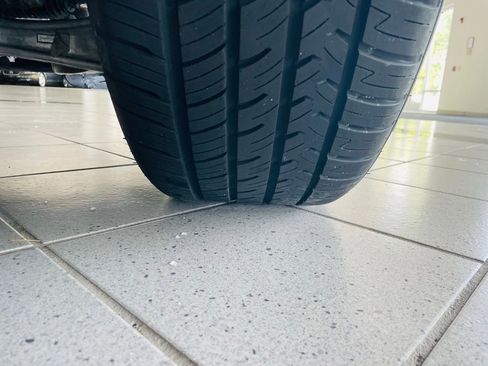 Used 2023 Jeep Grand Cherokee Summit w/ Luxury Tech Group V image 20