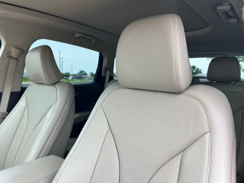 Used 2023 Lincoln Nautilus Reserve w/ Equipment Group 201A AWD/4WD image 11