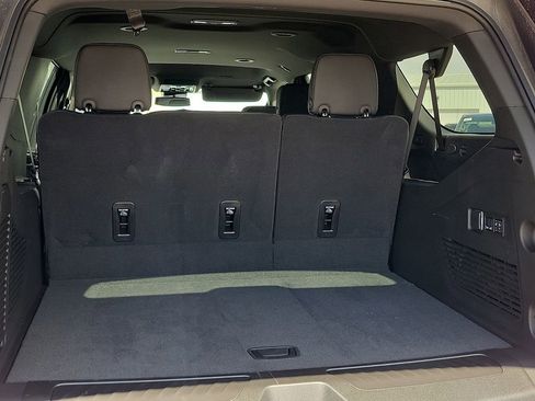 New 2026 GMC Yukon XL Elevation AWD/4WD image 15