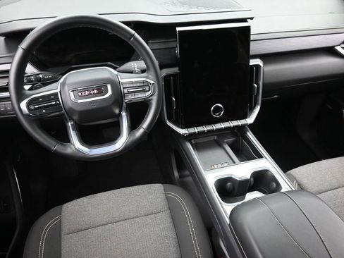 Used 2025 GMC Acadia Elevation AWD/4WD image 12