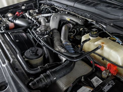 Used 2021 Ford F250 Lariat w/ Lariat Ultimate Package image 47