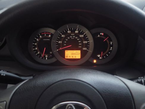 Used 2012 Toyota RAV4 Base 4dr SUV w/ Value Pkg image 8