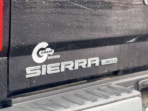 Used 2019 GMC Sierra 1500 SLE w/ SLE Value Package image 27