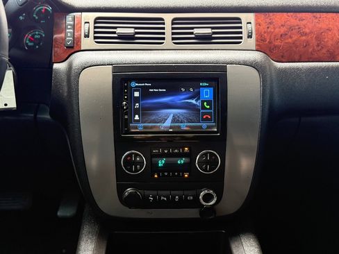 Used 2013 GMC Sierra 2500 SLT w/ SLT Convenience Package AWD/4WD image 24