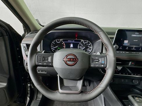 New 2026 Nissan Rogue SV image 10