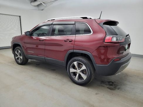 Used 2019 Jeep Cherokee Limited image 3
