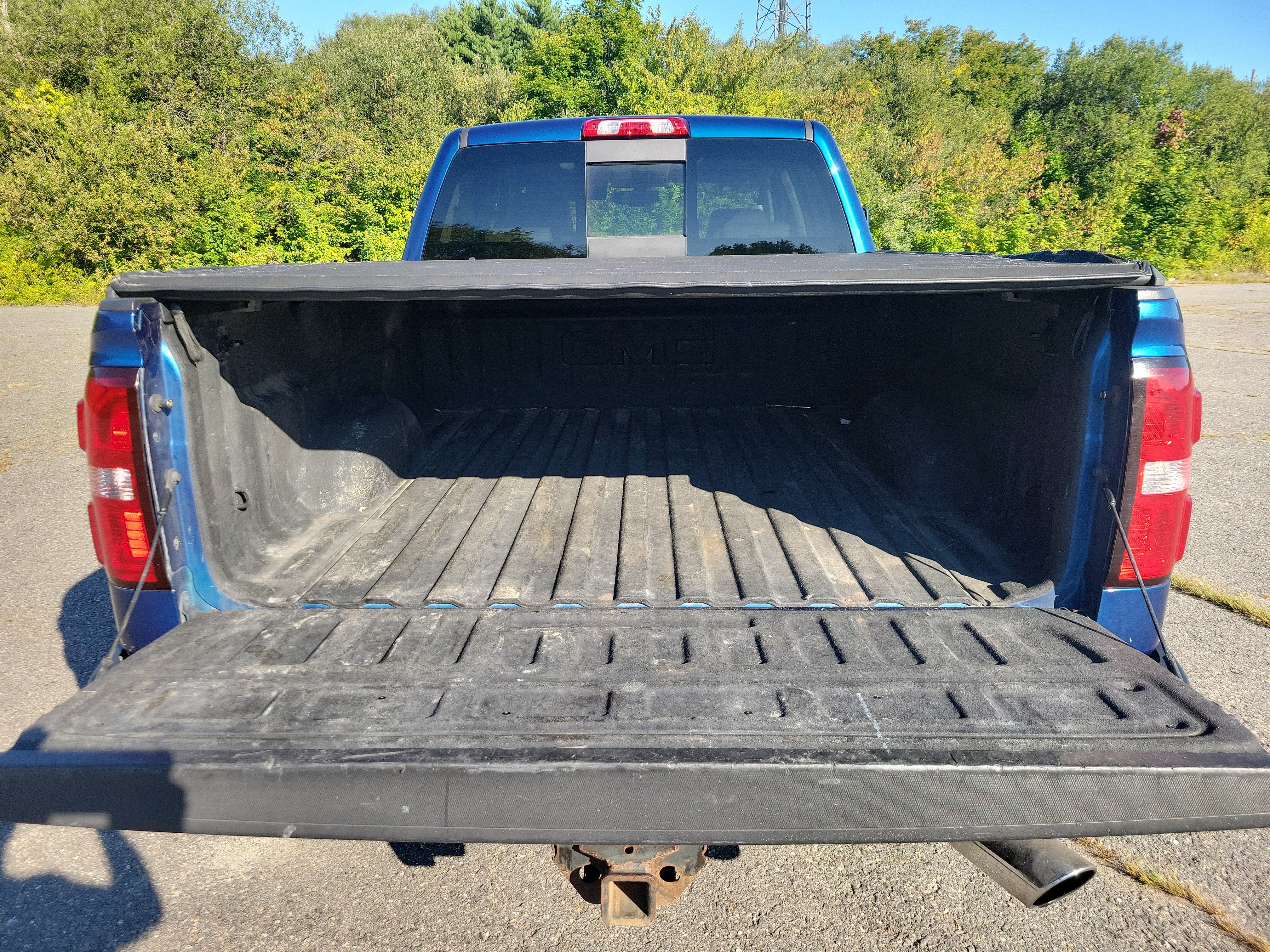 Used 2018 GMC Sierra 2500 SLT AWD/4WD image 17
