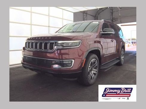 Used 2024 Jeep Wagoneer 2WD w/ Premium Group I image 1