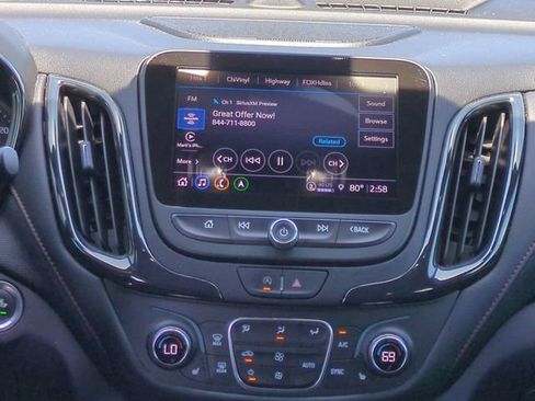 Used 2022 Chevrolet Equinox RS w/ RS Leather Package FWD image 20