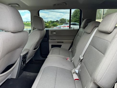 Used 2010 Ford Flex SE FWD image 34