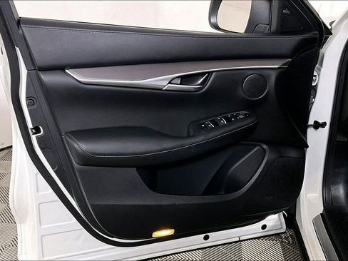 Used 2022 INFINITI QX50 Luxe image 23