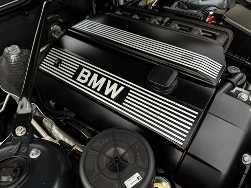 Used 2003 BMW Z4 2.5i image 52