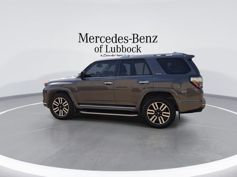 Used 2021 Toyota 4Runner Limited AWD/4WD image 6