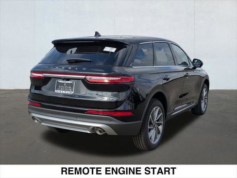 New 2025 Lincoln Corsair FWD w/ Equipment Group 101A image 2