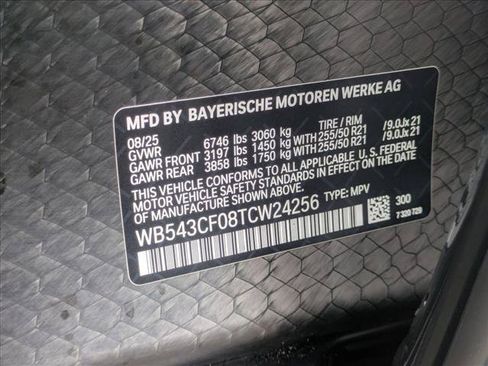Used 2026 BMW iX xDrive45 AWD/4WD image 18