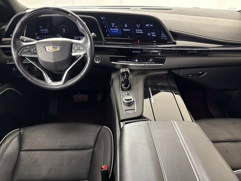 Used 2024 Cadillac Escalade Sport AWD/4WD image 17