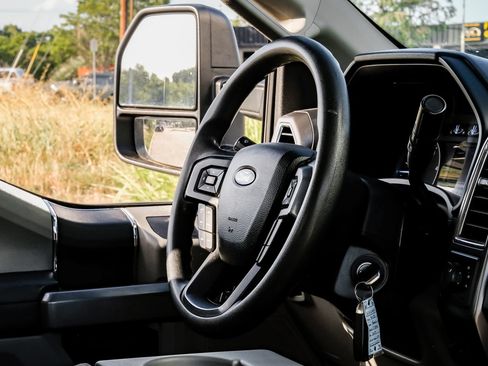 Used 2018 Ford F250 XLT AWD/4WD image 12