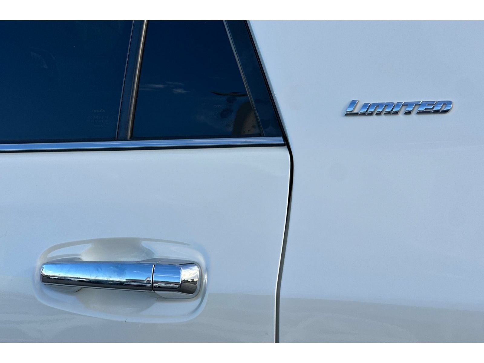 Used 2023 Toyota 4Runner Limited AWD/4WD image 33