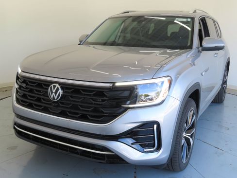 New 2026 Volkswagen Atlas SEL Premium R-Line AWD/4WD image 9