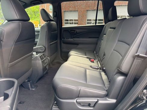 Used 2023 Honda Passport EX-L image 27