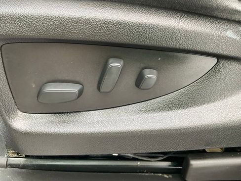 Used 2018 Chevrolet Silverado 1500 LT w/ All Star Edition AWD/4WD image 31