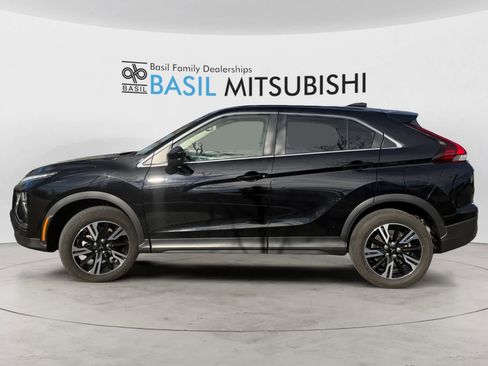 Used 2025 Mitsubishi Eclipse Cross SE image 2