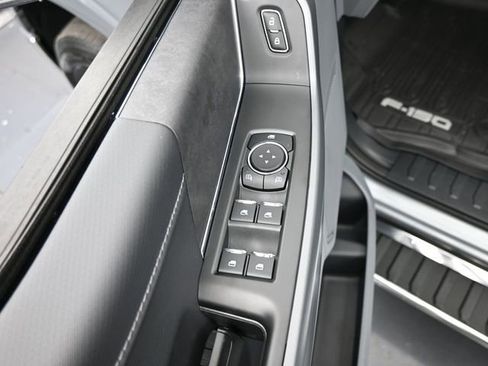 New 2025 Ford F150 XLT w/ Equipment Group 301A Standard image 10