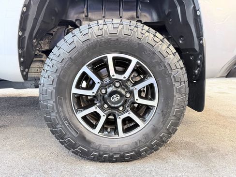 Used 2014 Toyota Tundra SR5 w/ TRD Off Road Package image 11