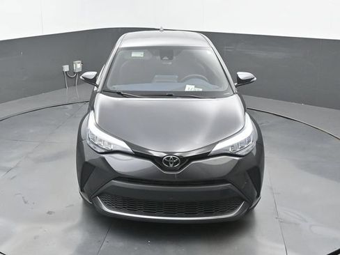 Used 2022 Toyota C-HR XLE FWD image 14
