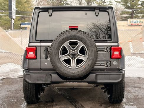 Used 2019 Jeep Wrangler Unlimited Sport S image 10