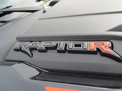 Used 2024 Ford Bronco Raptor image 12