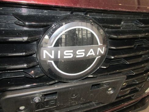 Used 2024 Nissan Sentra SV image 9