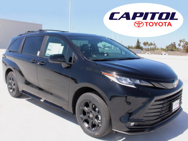 New 2026 Toyota Sienna XLE Woodland Edition AWD/4WD image 1