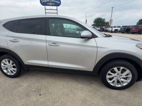 Used 2020 Hyundai Tucson SE FWD image 9