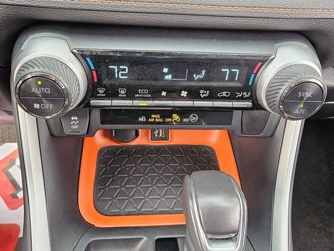 Used 2024 Toyota RAV4 Adventure image 20