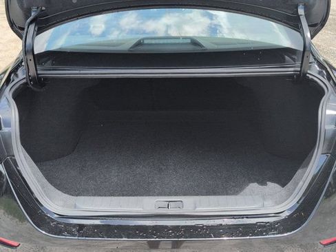 Used 2025 Nissan Sentra SV FWD image 28