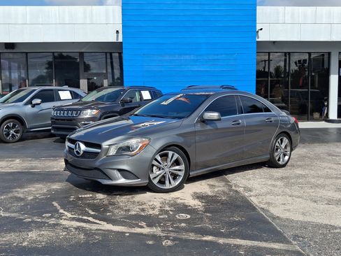 Used 2014 Mercedes-Benz CLA 250 image 2