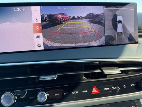 New 2026 Genesis GV70 2.5T Sport Prestige AWD/4WD image 18