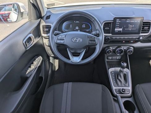 Certified 2026 Hyundai Venue SEL FWD image 16