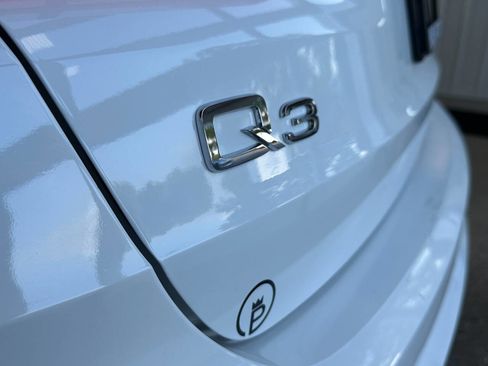 Used 2023 Audi Q3 2.0T Premium image 8