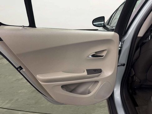Used 2013 Chevrolet Volt Premium w/ Premium Trim Package image 14