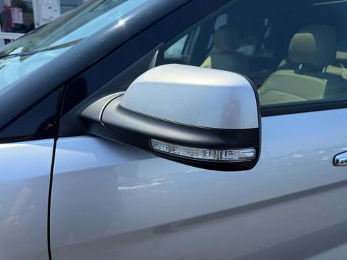 Used 2017 Ford Explorer Limited image 54