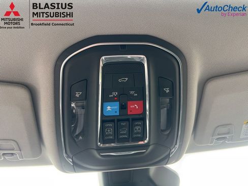 Used 2023 Jeep Grand Cherokee 30th Anniversary AWD/4WD image 28