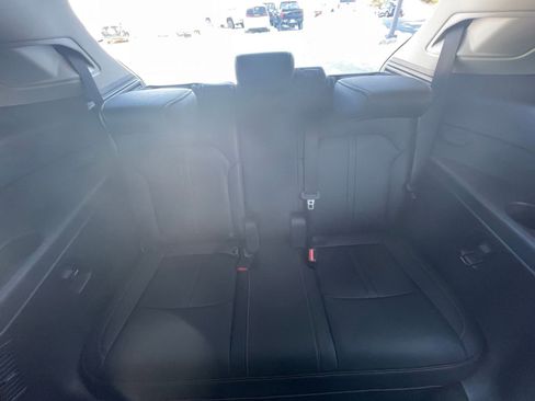 Used 2025 MAZDA CX-90 3.3 Turbo w/ Preferred Package AWD/4WD image 30
