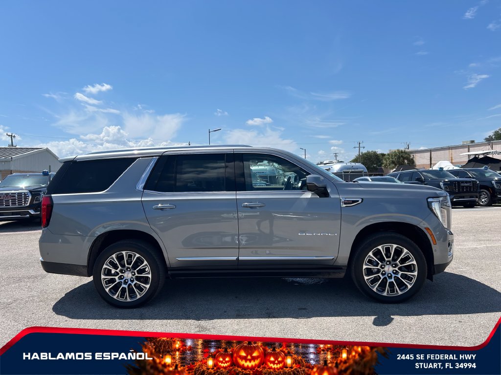 New 2026 GMC Yukon Denali w/ Denali Reserve Package AWD/4WD image 8