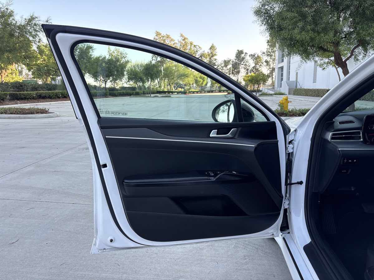 Used 2021 Kia K5 GT-Line FWD image 18