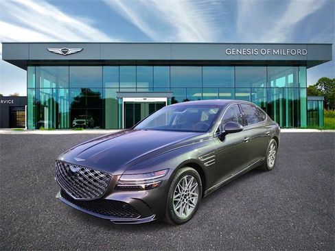 Used 2025 Genesis G80 2.5T image 1